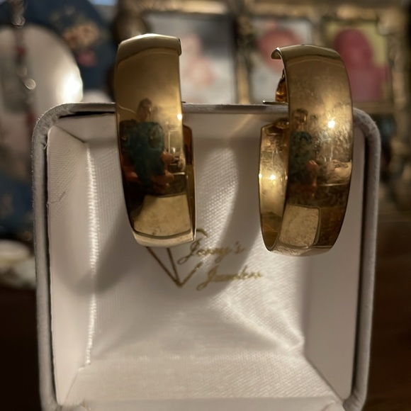 Vintage clip earrings - Picture 4 of 7